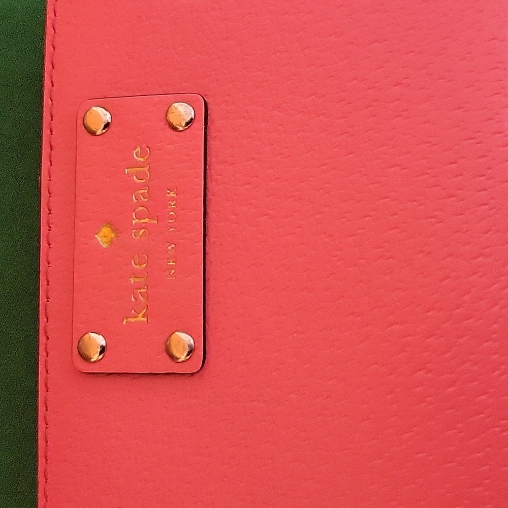 Kate Spade New York Cara Wellesley Wallet - Picture 4 of 7
